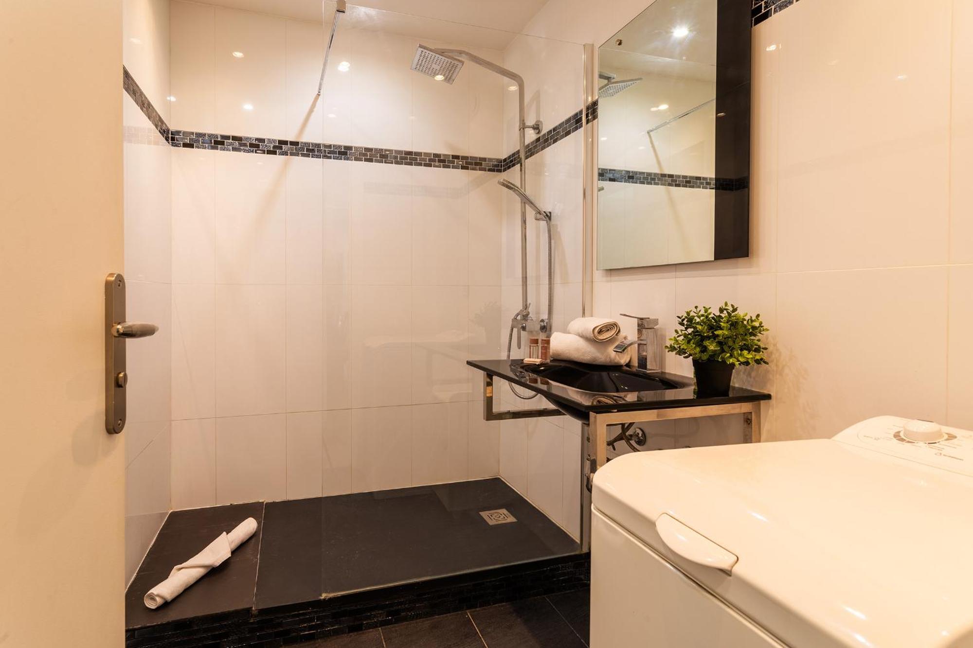 Massenet View Ap4168 Nice, By Riviera Holiday Homes Exteriér fotografie